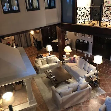 Casa Dos Gaios